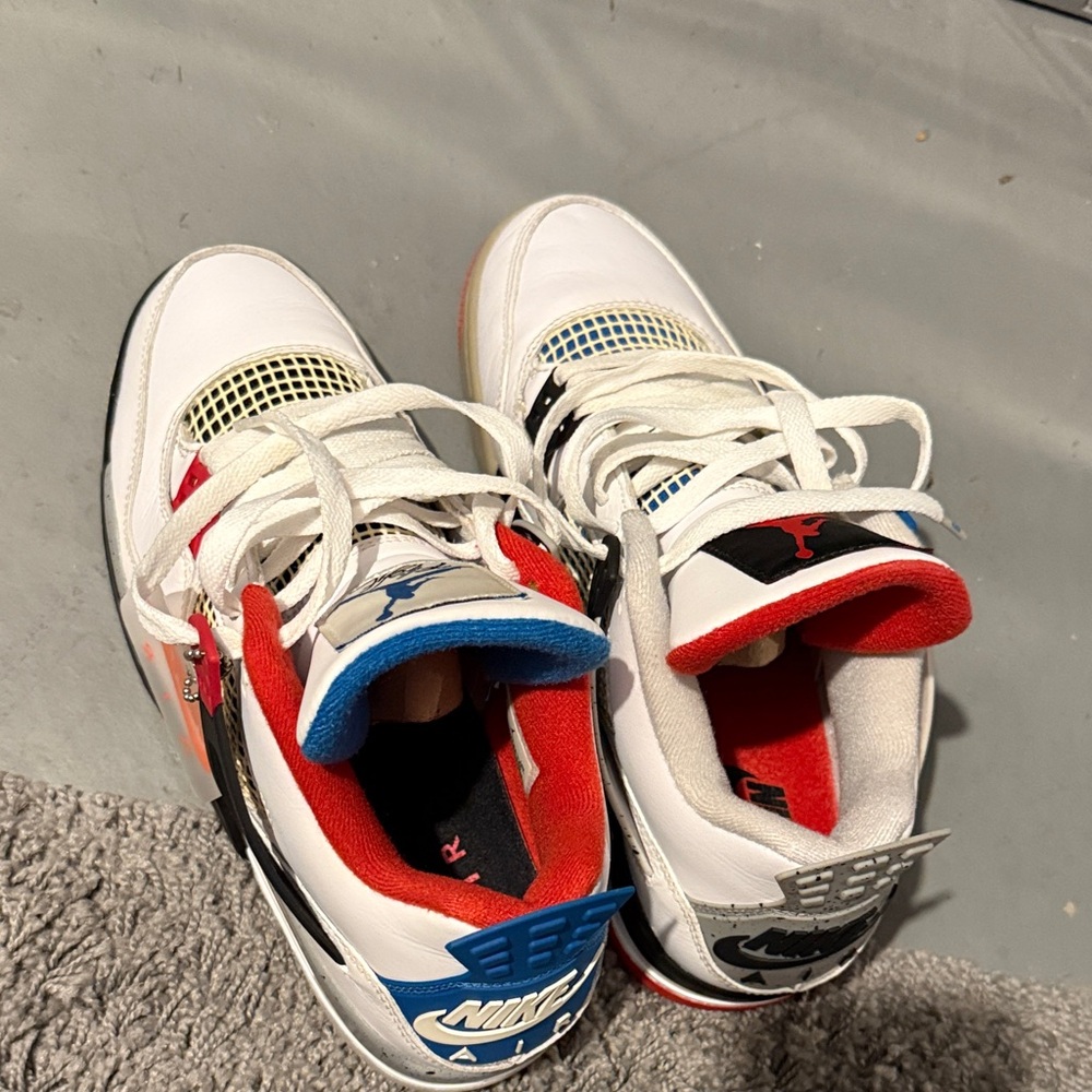 Nike Air Jordan 4